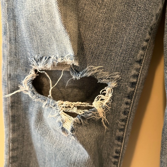 Pink blush maternity jeans - Picture 5 of 6